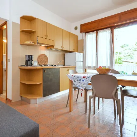 Locazione Turistica Rosanna-2 Apartment